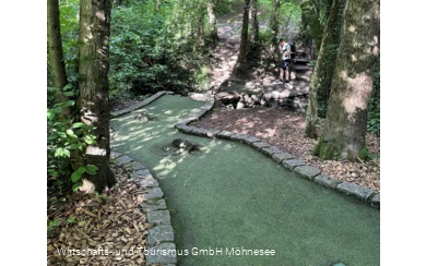 Adventure Golf 1.jpg
