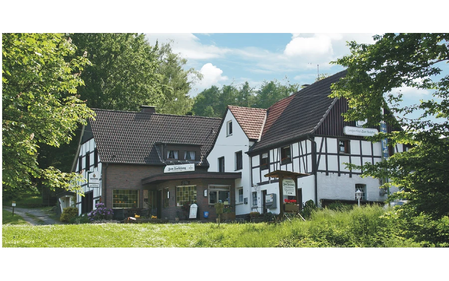 Landgasthaus Zum Tackeberg_FOTORECHTE LUDGER TACKE.jpg