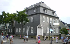 Aussenansicht Haus Hövener.JPG
