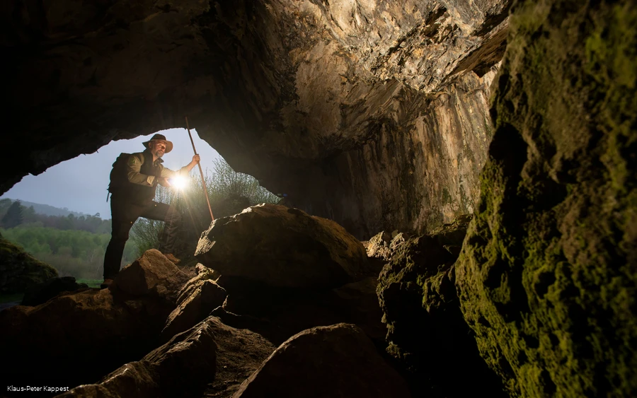 Ranger Höhle_Naturpark Arnsberger Wald  Klaus-Peter Kappest.jpg