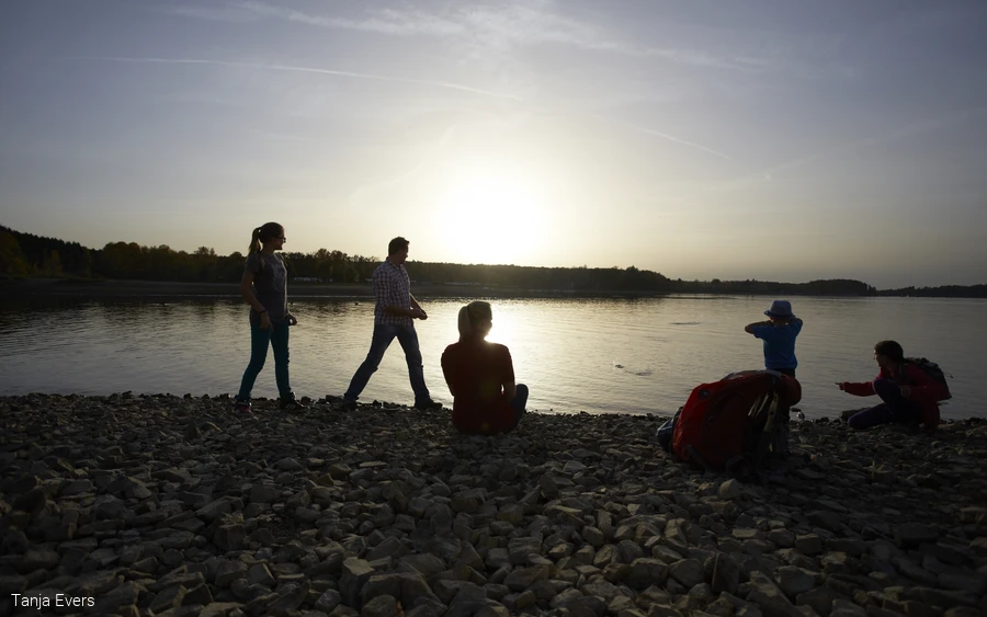 Familie am See